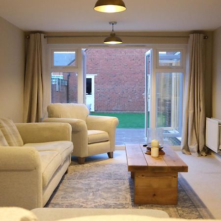 Luxury 6-Bedroom House 5 Minutes From Bicester Village Shopping Outlet Chesterton  Extérieur photo
