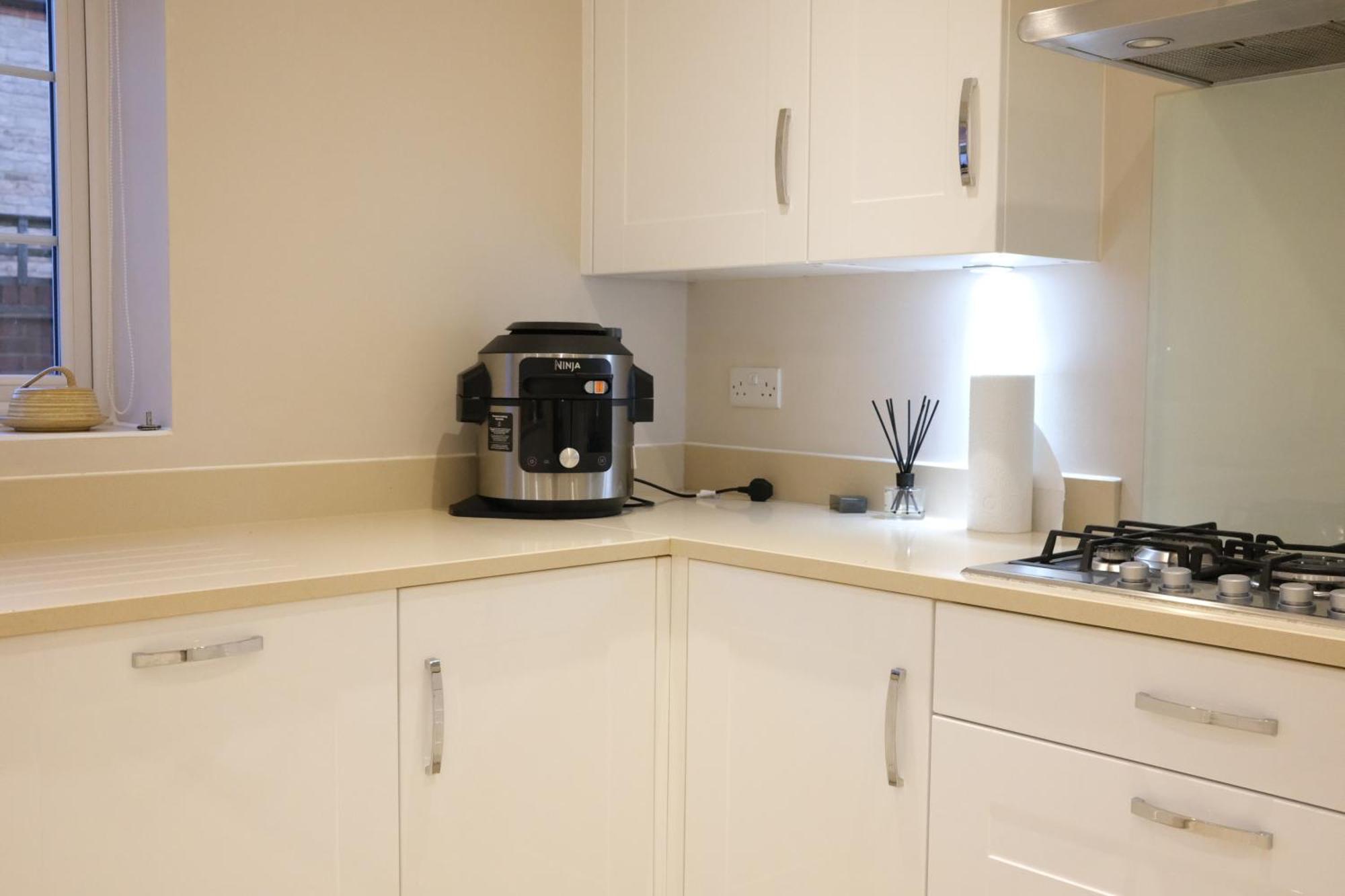 Luxury 6-Bedroom House 5 Minutes From Bicester Village Shopping Outlet Chesterton  Extérieur photo
