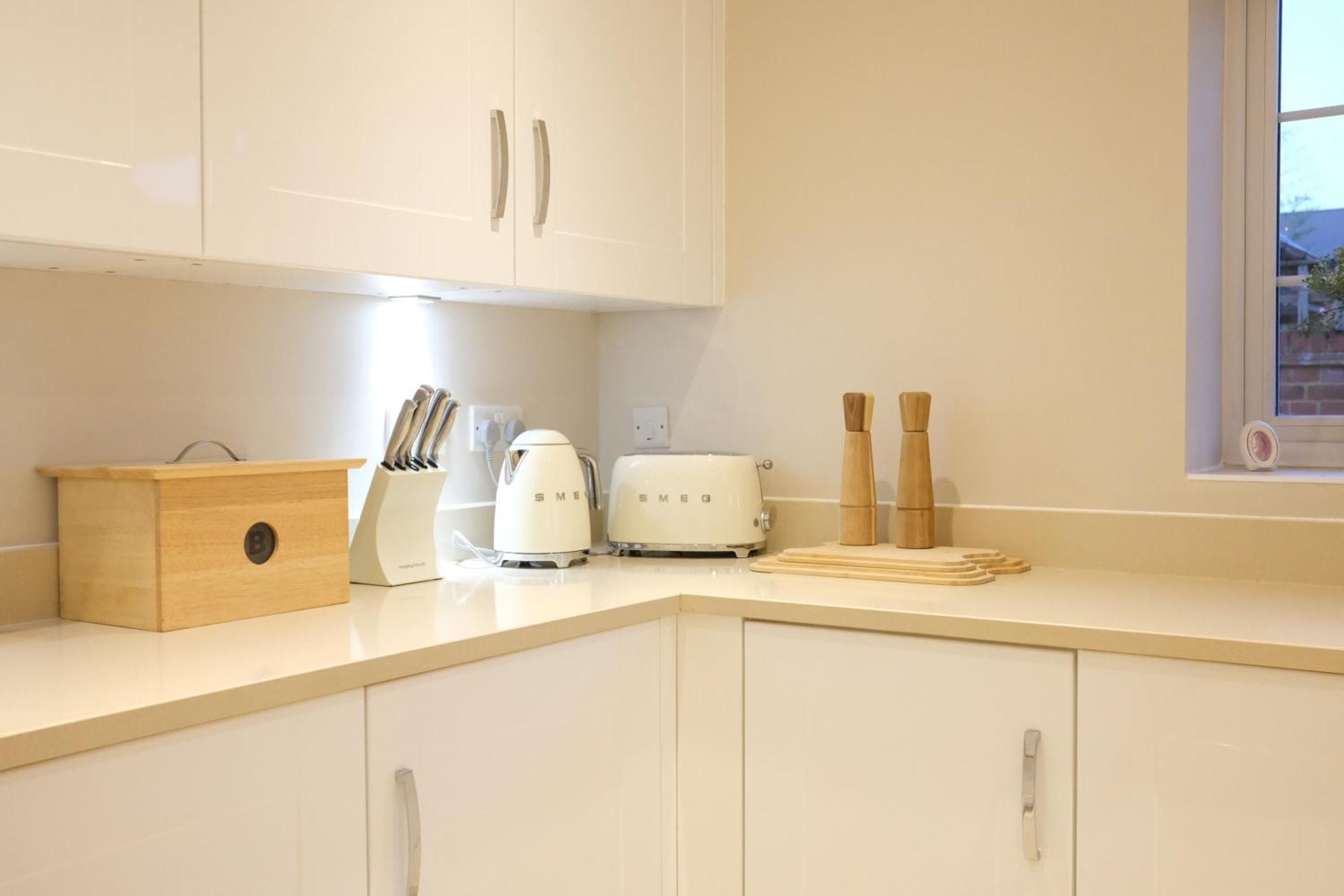 Luxury 6-Bedroom House 5 Minutes From Bicester Village Shopping Outlet Chesterton  Extérieur photo