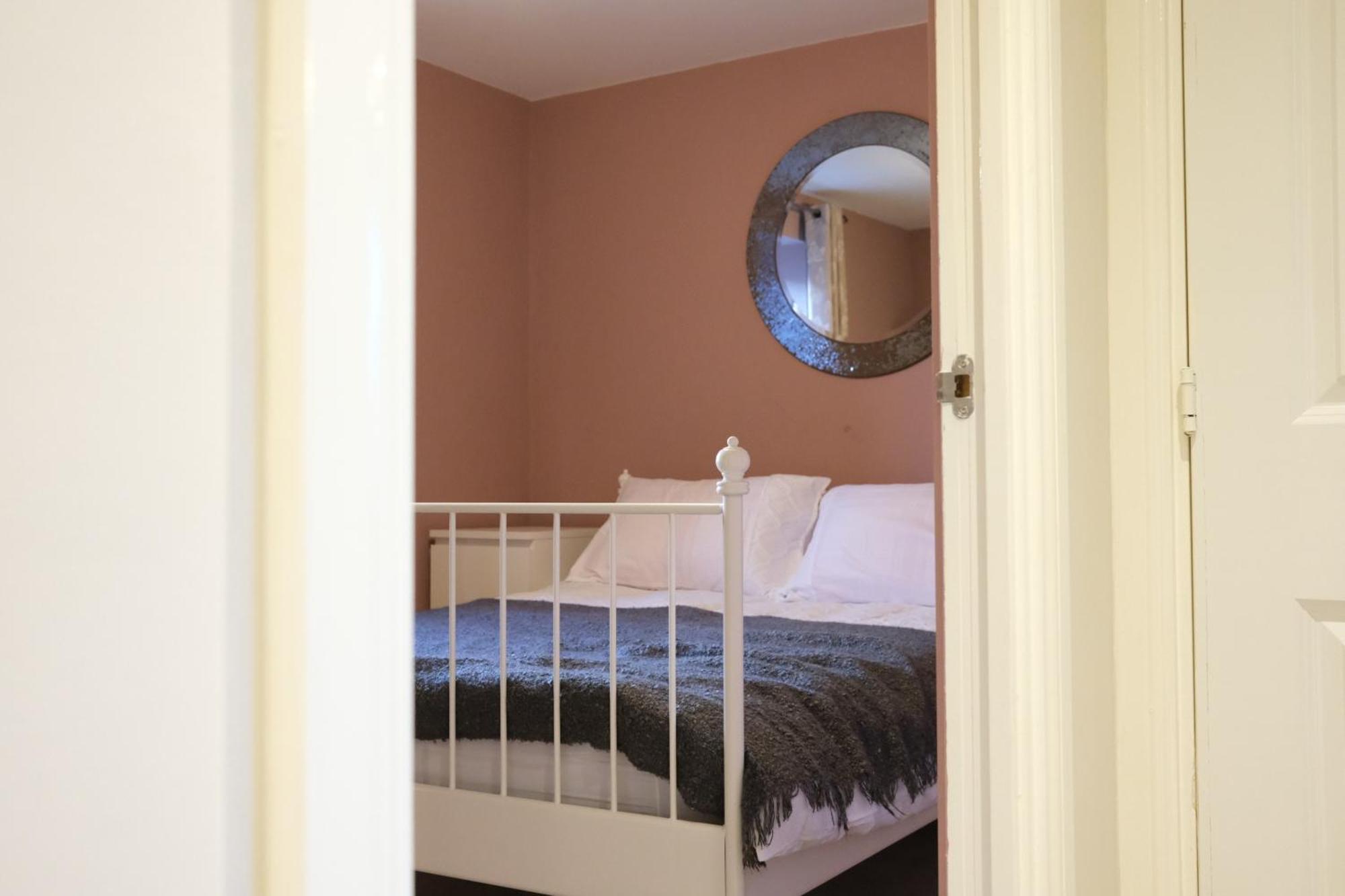 Luxury 6-Bedroom House 5 Minutes From Bicester Village Shopping Outlet Chesterton  Extérieur photo